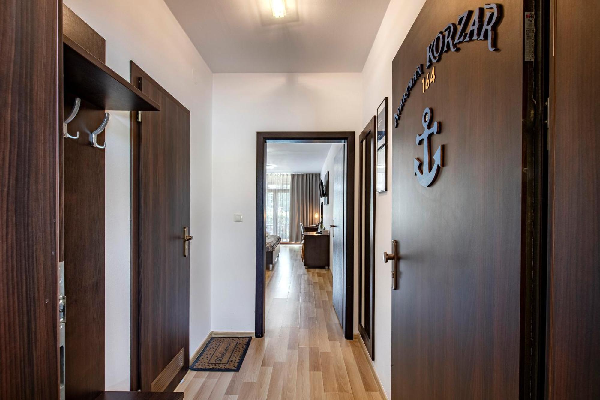 Besenova Apartman Korzar 외부 사진